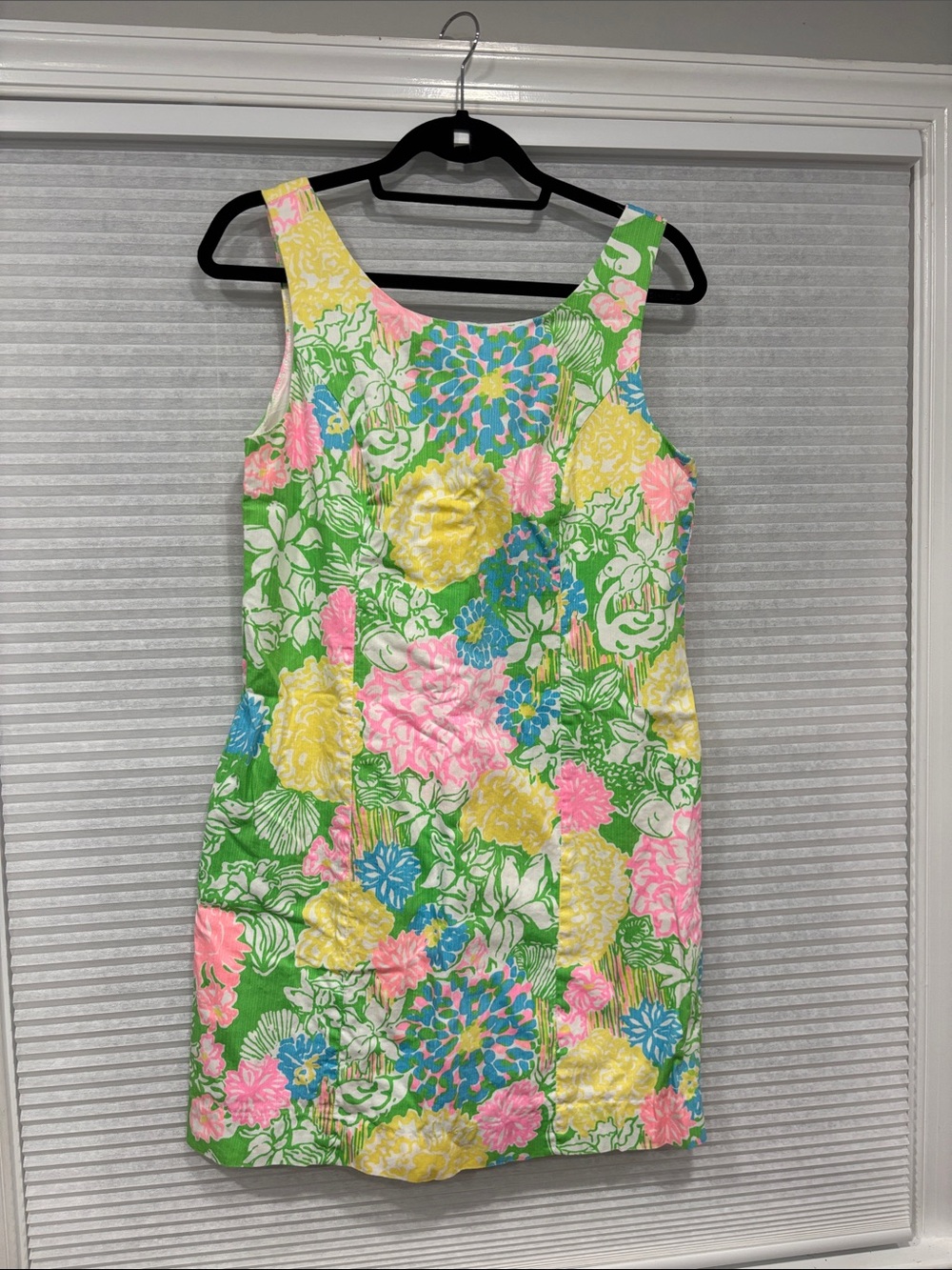 Lilly Pulitzer Green Floral Sleeveless Shift Dress with Pink, Yellow & Blue